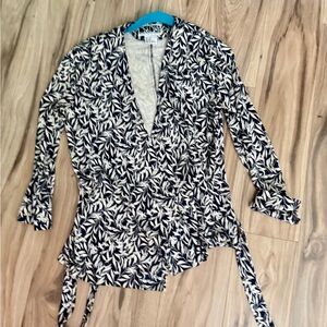 DVF navy & white top and skirt set